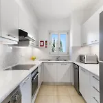 2 Bedroom Thalassa With Sea And Sunset Views, Aphrodite Hills 아파트 코우클리아