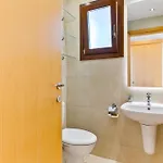 2 Bedroom Thalassa With Sea And Sunset Views, Aphrodite Hills 아파트