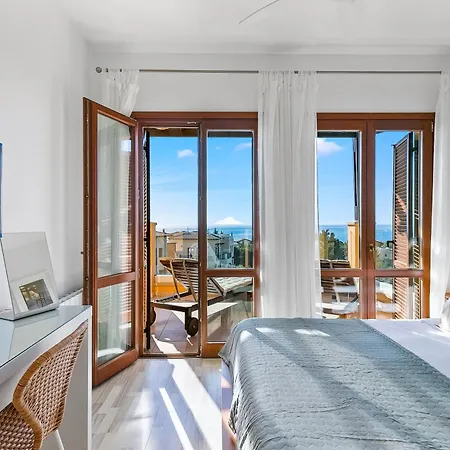 2 Bedroom Thalassa With Sea And Sunset Views, Aphrodite Hills דירה